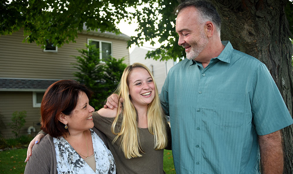 Jacqueline and Randy Martin, with daughter Sarah. Danielle Silverman